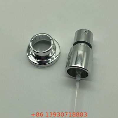 La bomba de perfume plateada de precisión con un acabado metálico resistente a la niebla y controlada de manera consistente