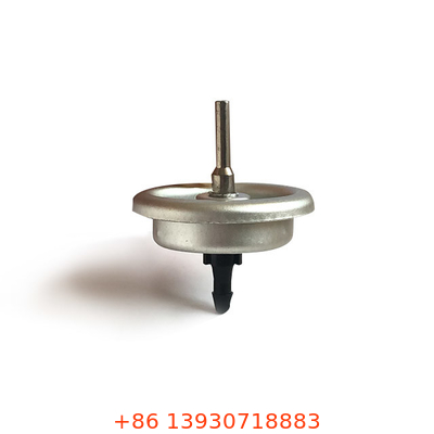 Válvula de reabastecimiento de gas universal de butano más ligero con tallo de plástico / metal y copa de montaje de hoyuelos hacia abajo