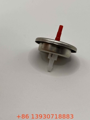 Válvula de reabastecimiento del encendedor de gas gas universal de butano con tronco de gas de butano de plástico
