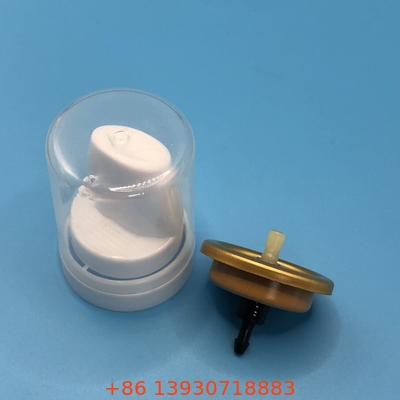 Accesorio aerosolar para el peinado en movimiento con diseño compacto
