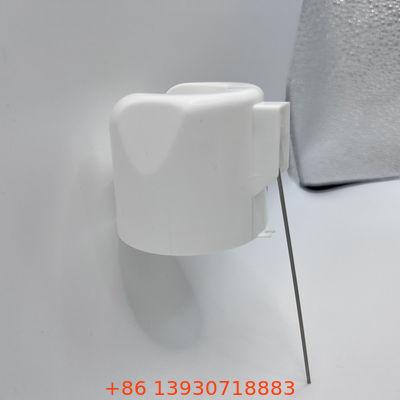 Actuador de aerosol con tubo de extensión para aplicación de precisión en automoción