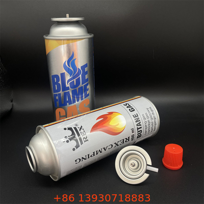 Un recipiente universal de combustible de butano para estufas y barbacoas de campamento.