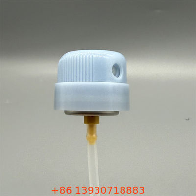 Válvula de protección solar para riego agrícola con carcasa de protección solar y regulación de la presión