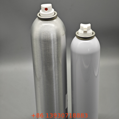 Válvula para espuma de afeitar para pieles sensibles con dispensación suave y materiales hipoalergénicos