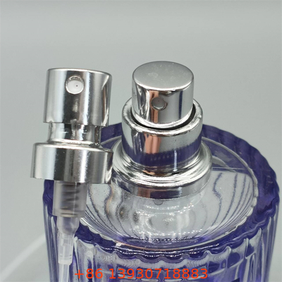 Atomizador de perfume minimalista para fragancias unisex modernas con diseño discreto y manejo sencillo