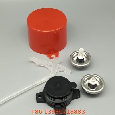 Válvula de pulverización de espuma de PU versátil y estable a temperatura para trabajos de construcción en todas las estaciones con un rendimiento confiable en condiciones de frío.