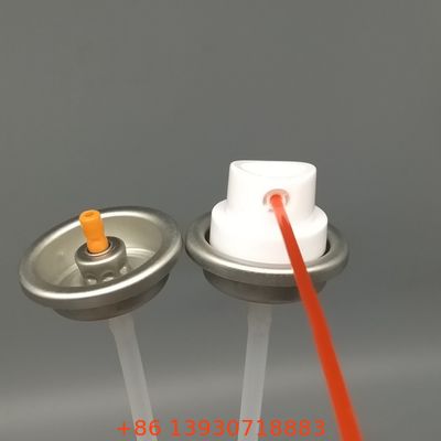 Válvula de pulverización de precisión para formulaciones de limpiador de carburadores e inyectores