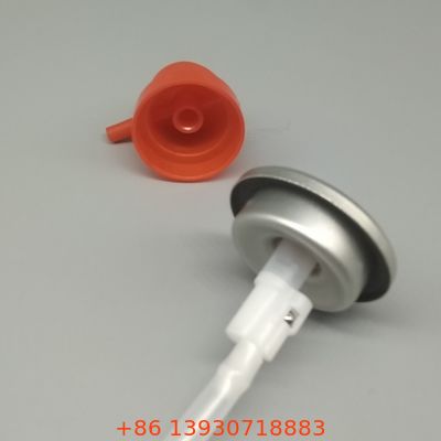 Válvula de aerosol para pulverización en todas las direcciones con control de flujo confiable