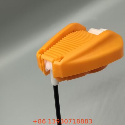 Capo de pulverización de dos vías para recipientes de limpieza doméstica con agarre ergonómico