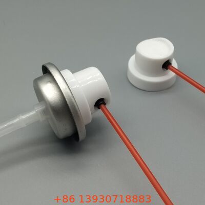 Válvula limpiadora de carburador en aerosol compatible con actuadores de tubo de extensión