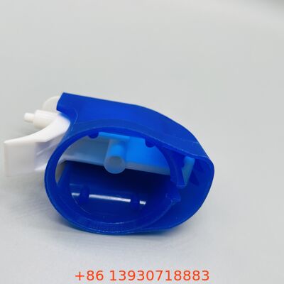 Capuchón de pulverización de disparador de aerosoles con tubo extendido para una operación confortable con el dedo y un diseño no derramador
